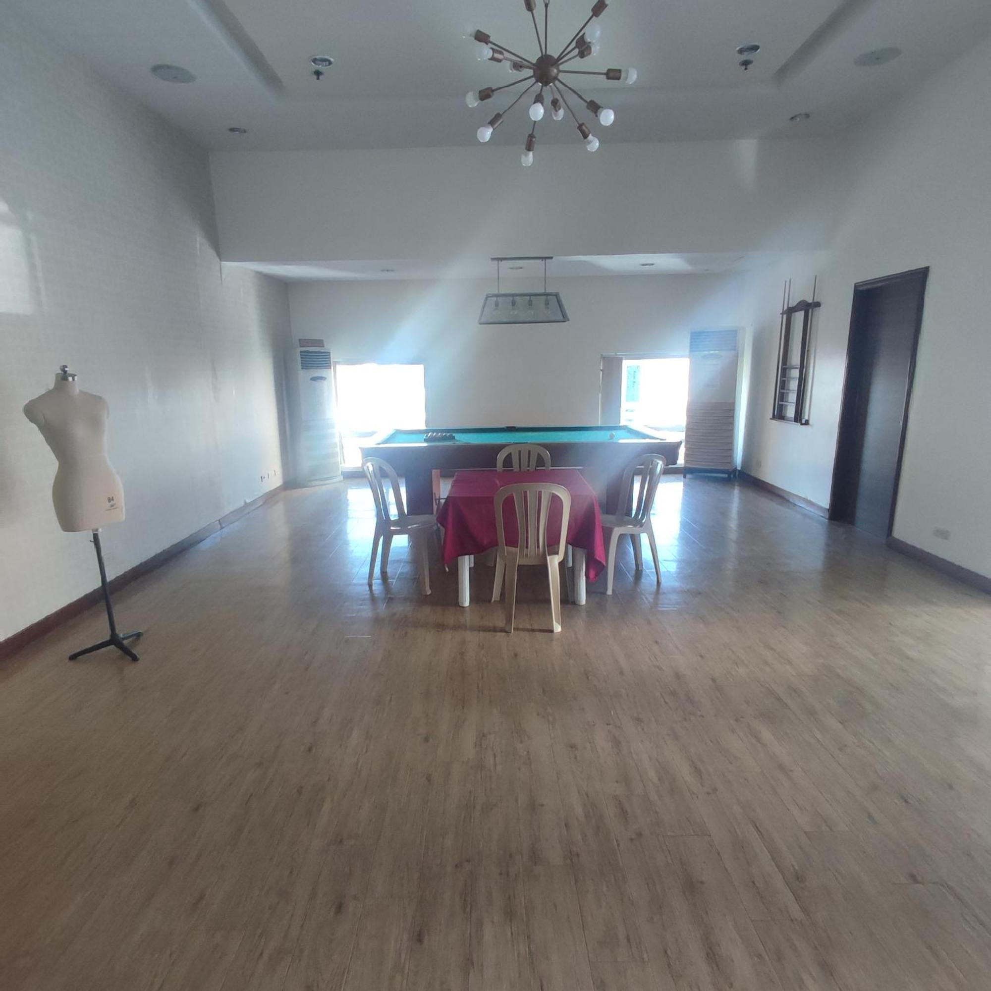 Luxury Spacious 2Br In Salcedo Village Маніла Екстер'єр фото